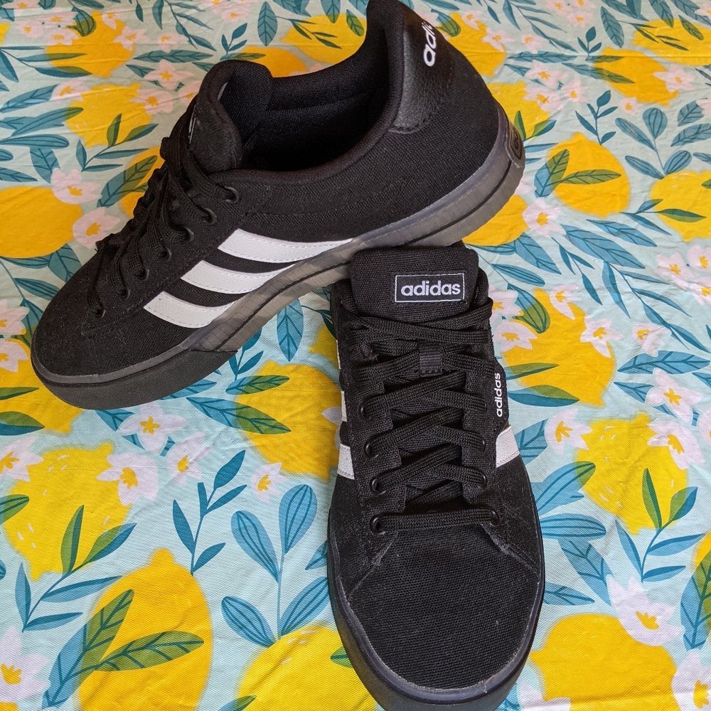Adidas-Skateboard Shoes